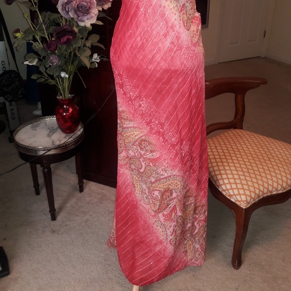 Niki Livas Pink /Fushia Halter Cocktail Dress - Picture 2 of 3